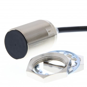 Omron Näherungsschalter E2E-X20D230-R 5M